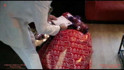 Mamma, ég fékk jólagjöfina mína, loðnu ljóshærðu mömmutíkin með stóran rass brjáluð í hani